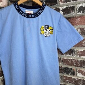 Men’s Carolina Blue North Carolina Tar Heels Jacquard Ringer Vintage Logo Tshirt